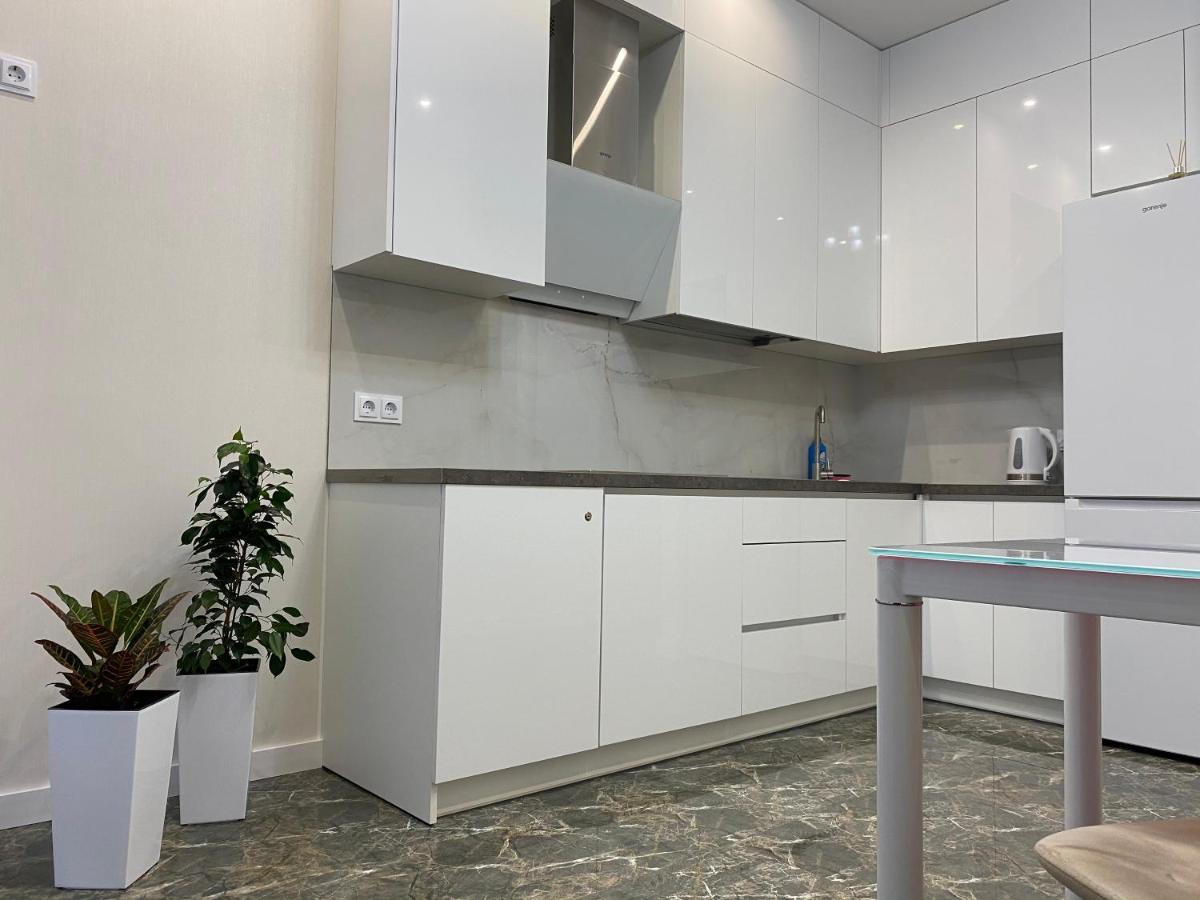 Люкс Апартаменти.Новобудова.Центр.Жк Театральний Rivne Extérieur photo